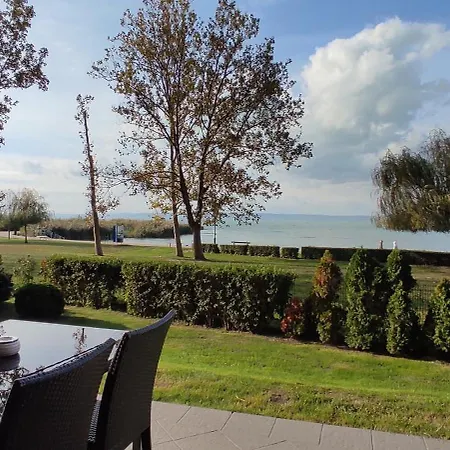 Panorama Gold Wellness Apartman Siófok Exterior foto